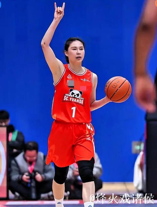 热身赛-中国女篮63-91负澳大利亚 王思雨18分